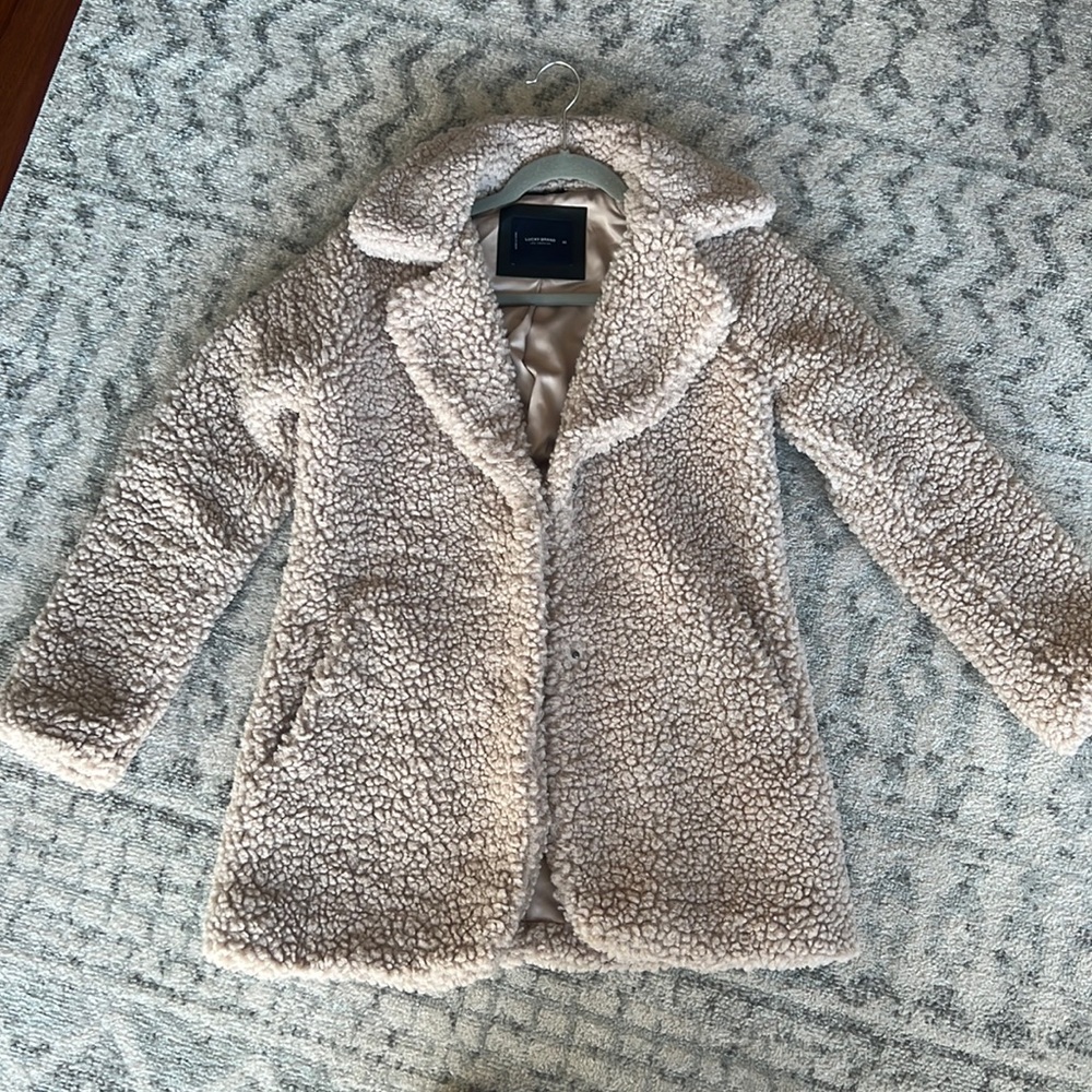 Oat Sherpa pea coat (mid-length)